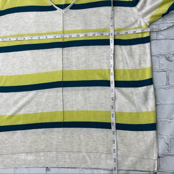 Apt 9 Women's Cream Blue Green Striped V Neck Super soft pullover Sweater size L - Picture 10 of 10